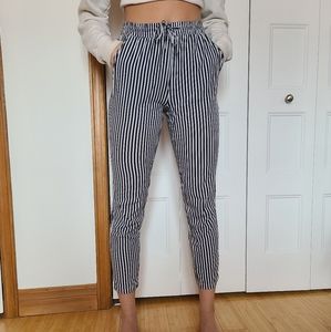 Comfy pants, white and navy blue, US XS